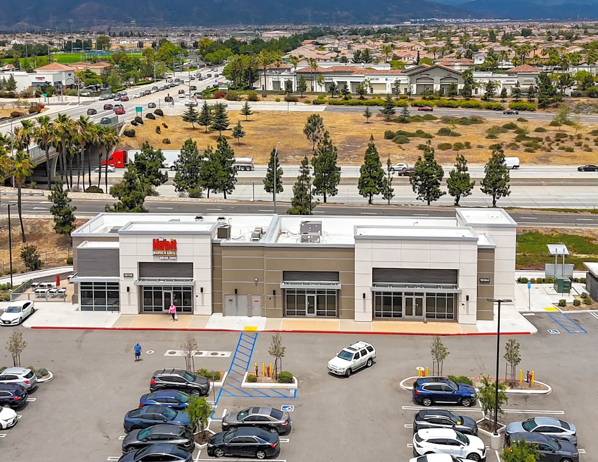 Fontana - 16164 S Highland